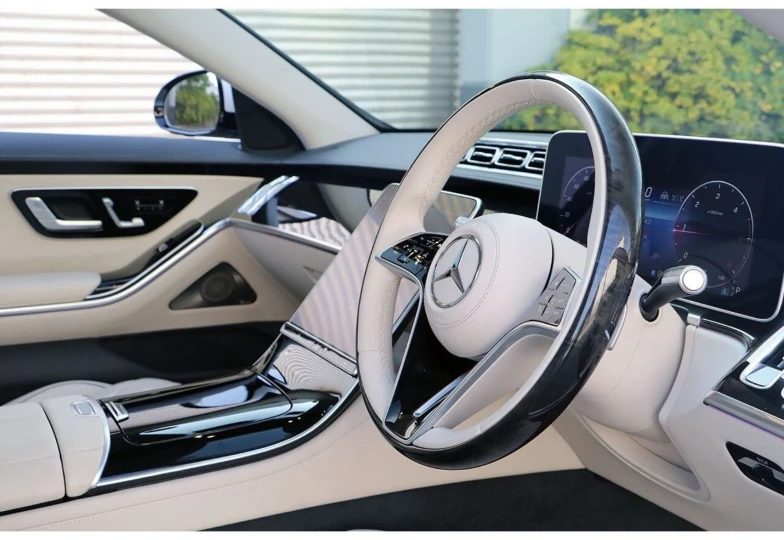 Mercedes S-class White