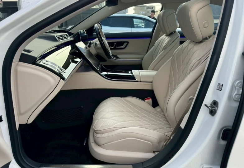 Mercedes S-class White