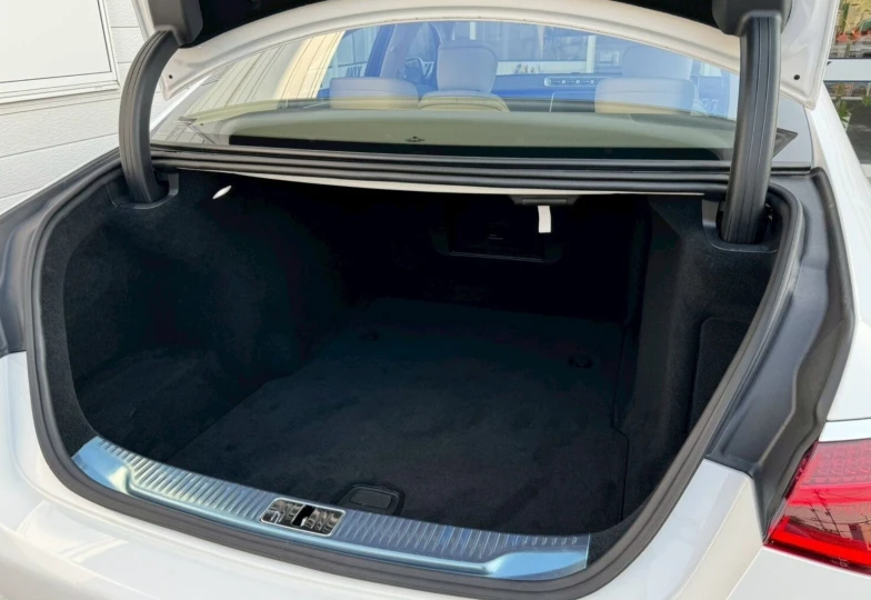 Mercedes S-class White