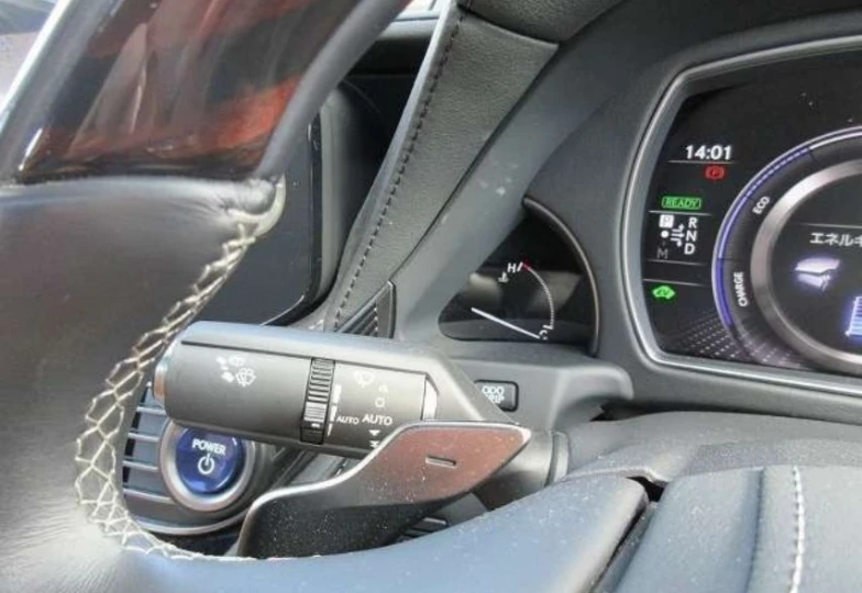 Lexus LS Черный