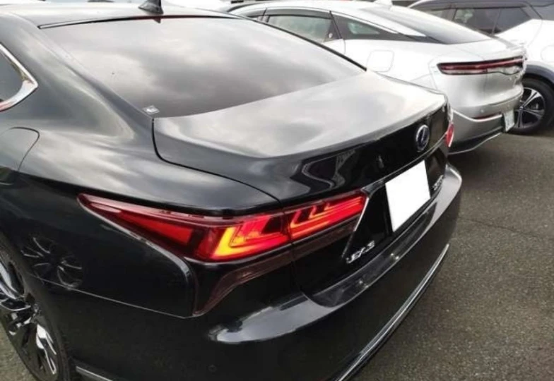 Lexus LS Черный