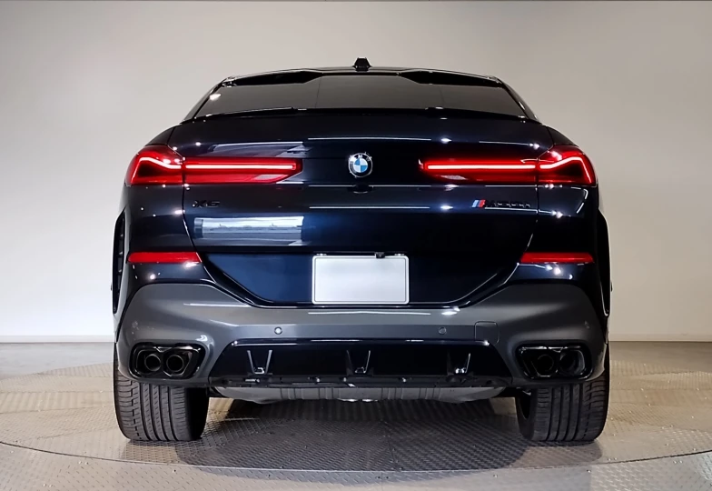 BMW X6 Черный