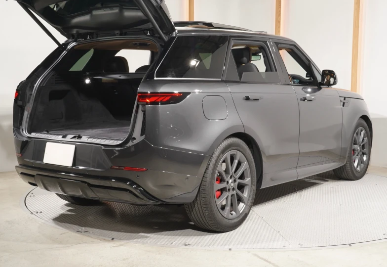 Land Rover Range Rover Sport Черный