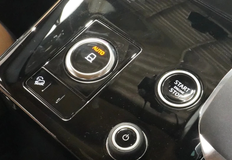 Land Rover Range Rover Sport Черный