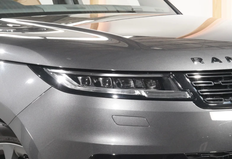 Land Rover Range Rover Sport Черный