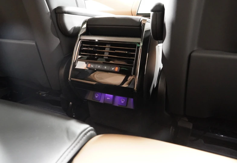 Land Rover Range Rover Sport Черный