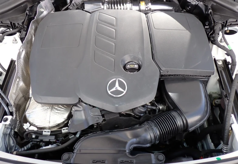 Mercedes GLC-class White