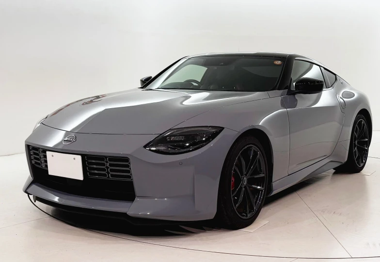 Nissan Fairlady z Grey