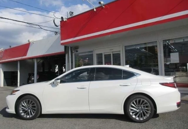 Lexus ES White