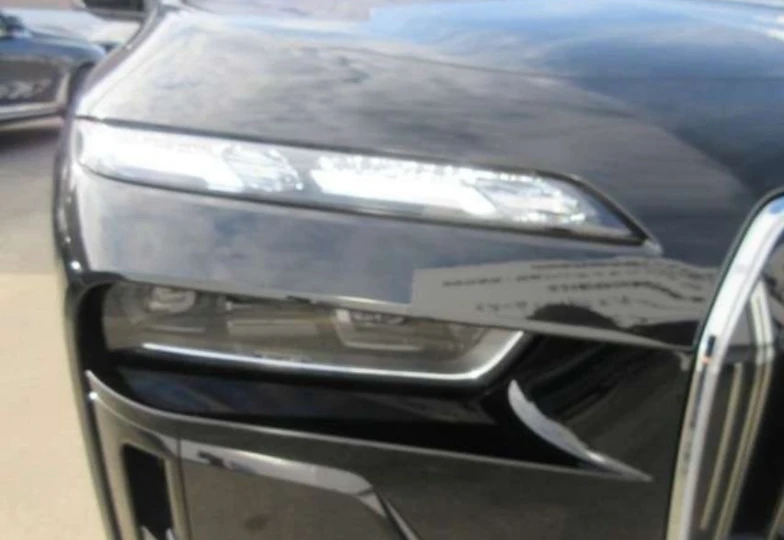 BMW 7 series Black