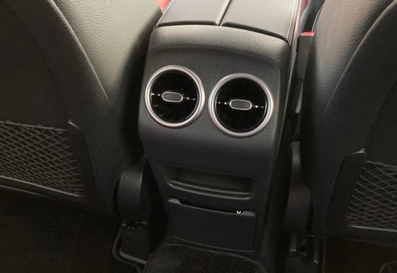 Mercedes GLB-class Grey