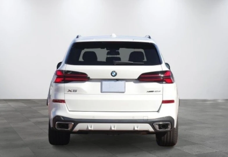 BMW X5 White