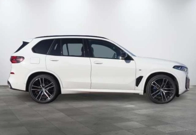 BMW X5 White