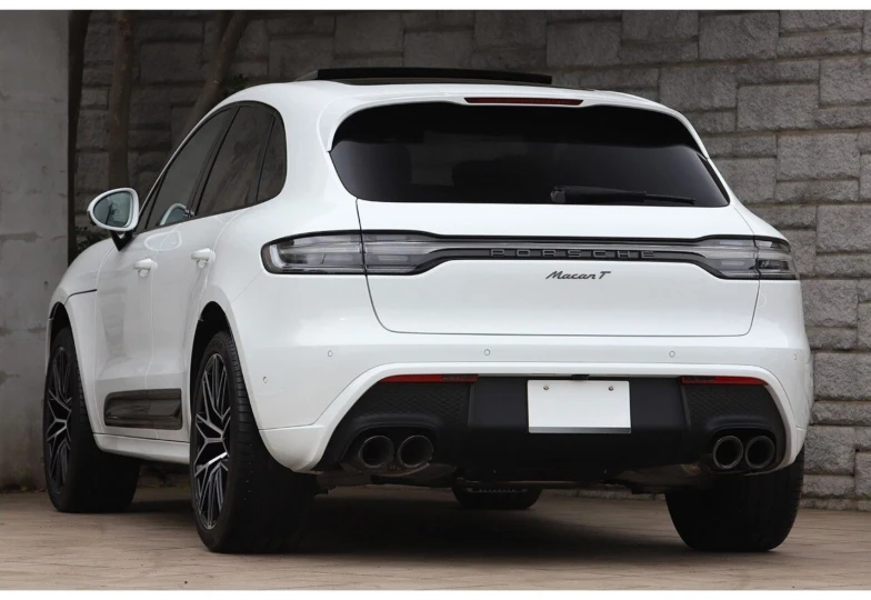 Porsche Macan White