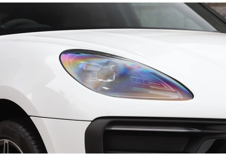 Porsche Macan White
