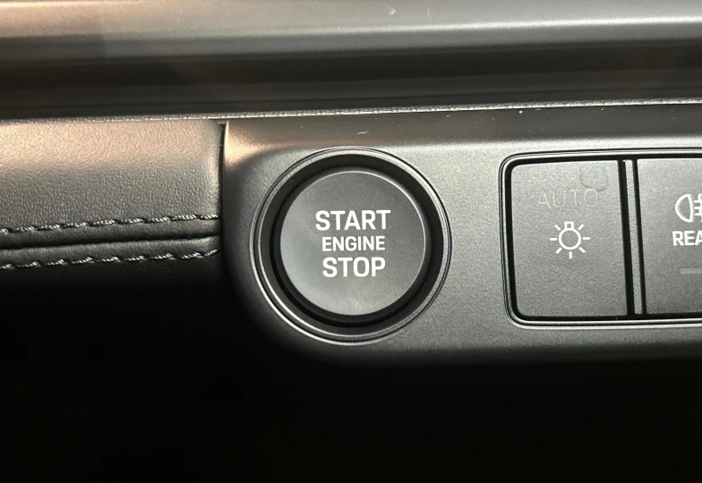 Porsche Panamera White