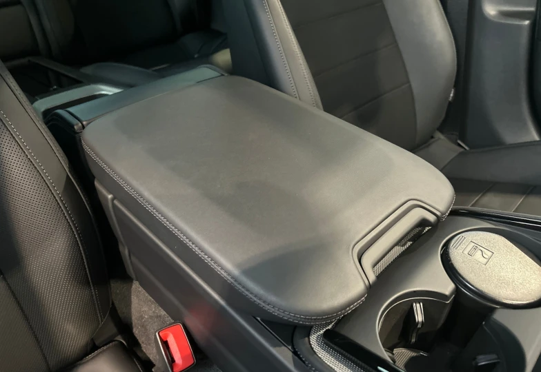 Porsche Panamera White