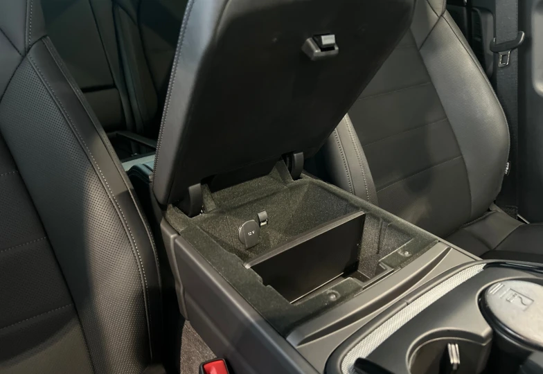 Porsche Panamera White