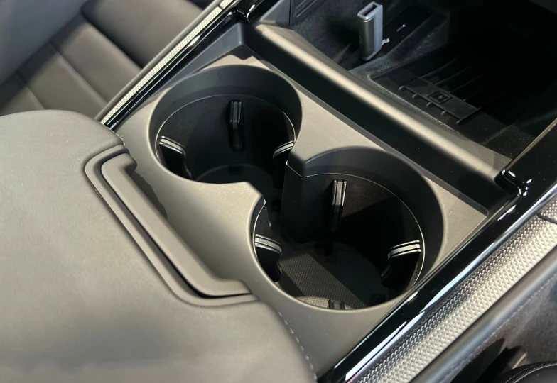 Porsche Panamera White