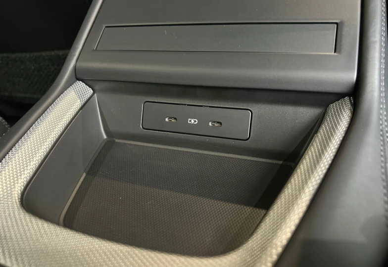 Porsche Panamera White