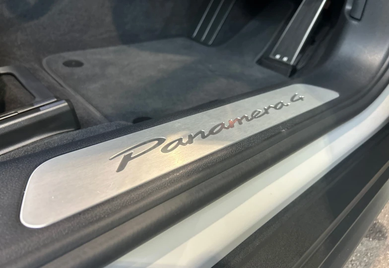 Porsche Panamera White