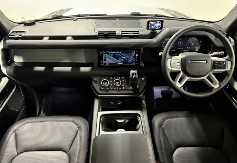 Land Rover Defender Grey