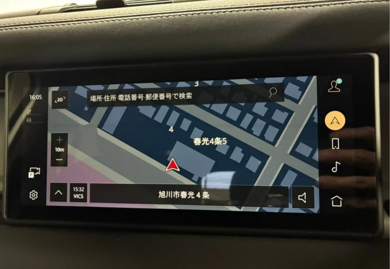 Land Rover Defender Grey