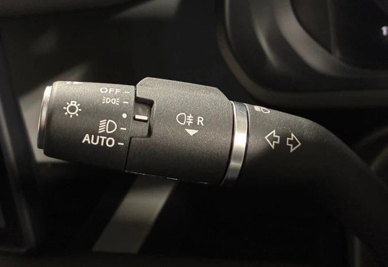 Land Rover Defender Grey