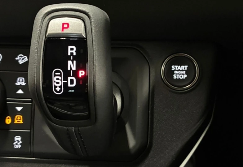 Land Rover Defender Grey