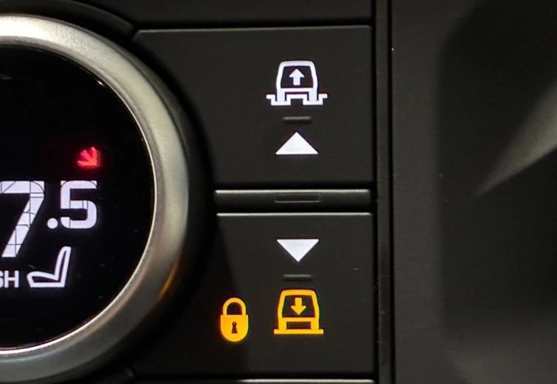 Land Rover Defender Grey