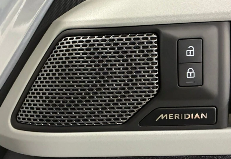 Land Rover Defender Grey