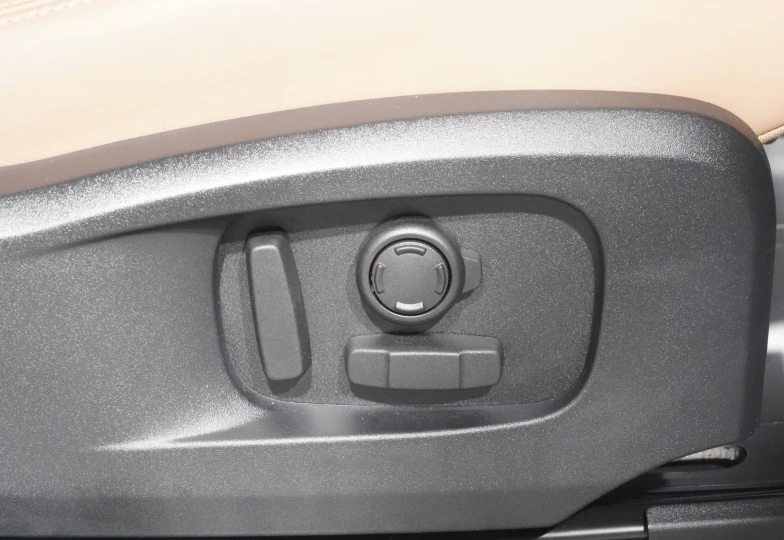 Land Rover Defender White