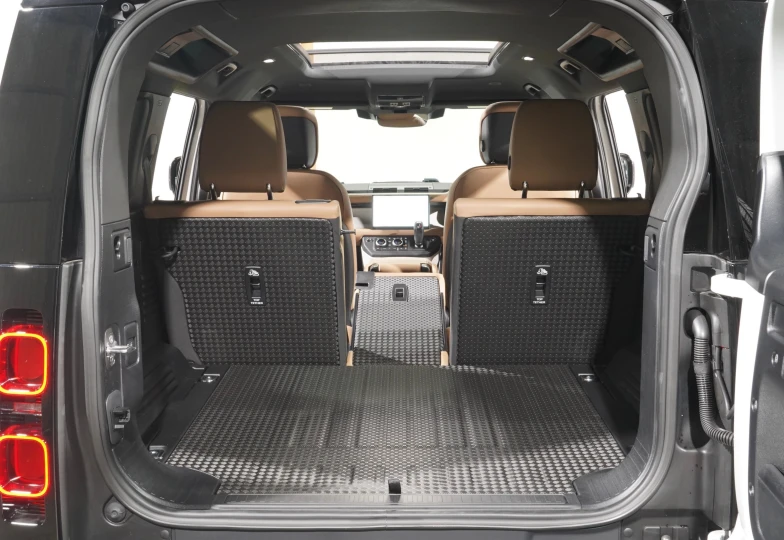 Land Rover Defender White