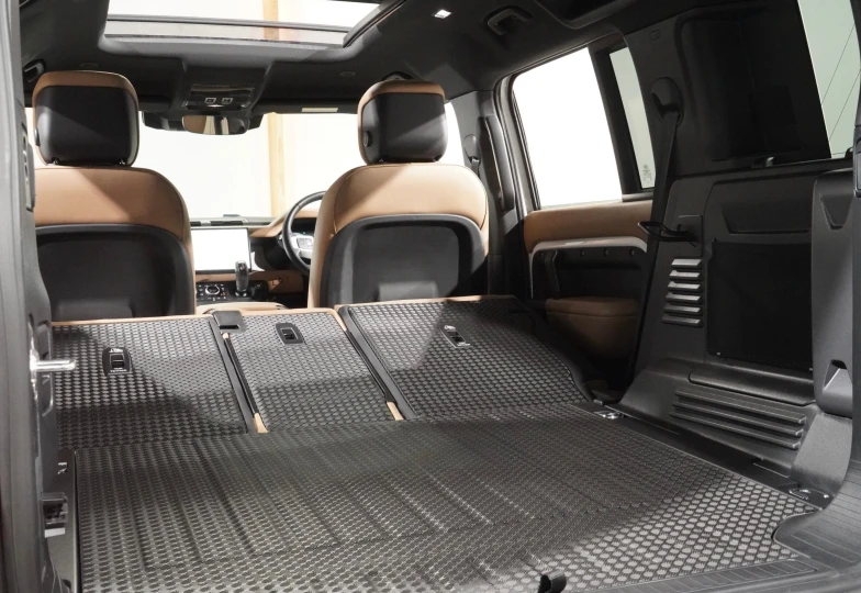 Land Rover Defender White