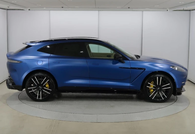 Aston Martin DBX Blue