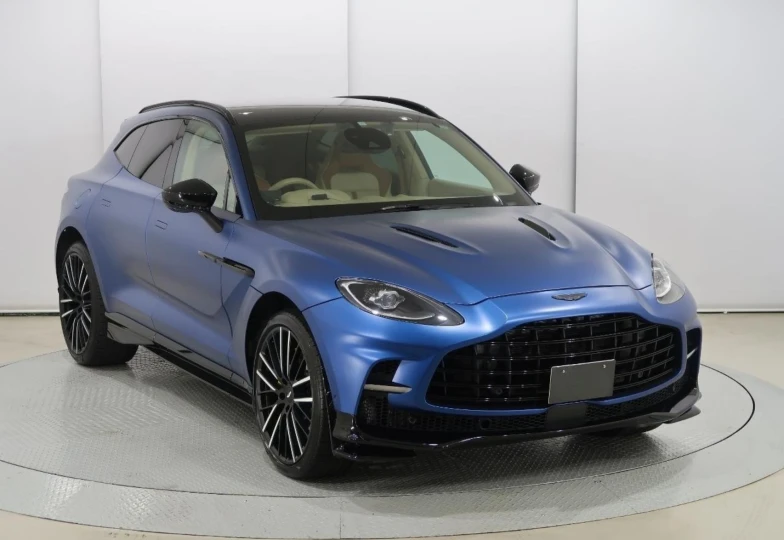 Aston Martin DBX Blue