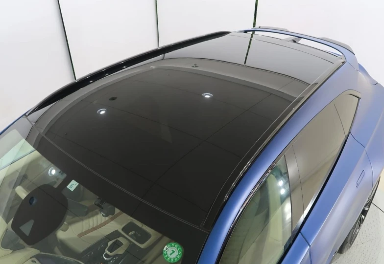 Aston Martin DBX Blue