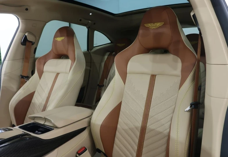 Aston Martin DBX Blue