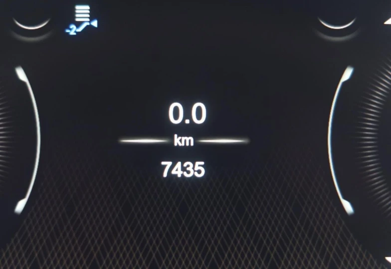 Aston Martin DBX Blue