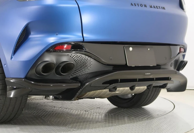 Aston Martin DBX Blue