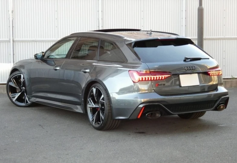 Audi RS6 Grey