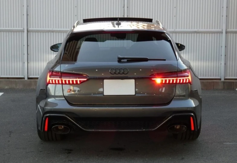 Audi RS6 Grey