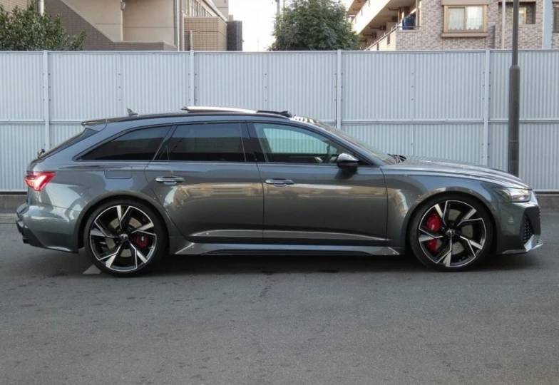 Audi RS6 Grey