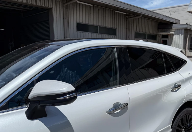 Toyota Harrier White