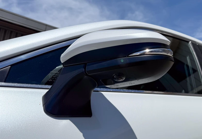 Toyota Harrier White