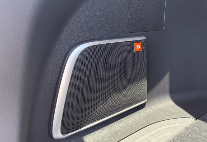 Toyota Harrier White