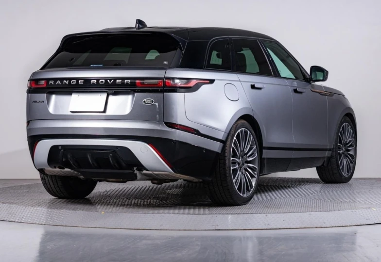 Land Rover Range Rover Velar Grey