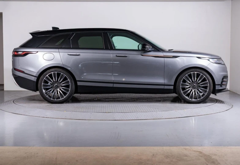 Land Rover Range Rover Velar Grey