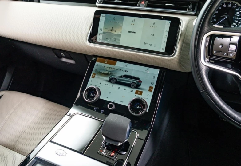 Land Rover Range Rover Velar Grey