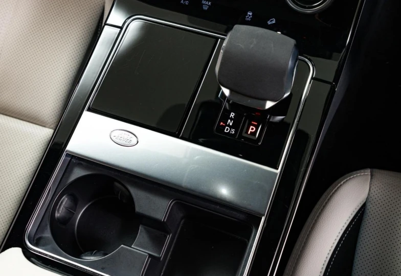 Land Rover Range Rover Velar Grey